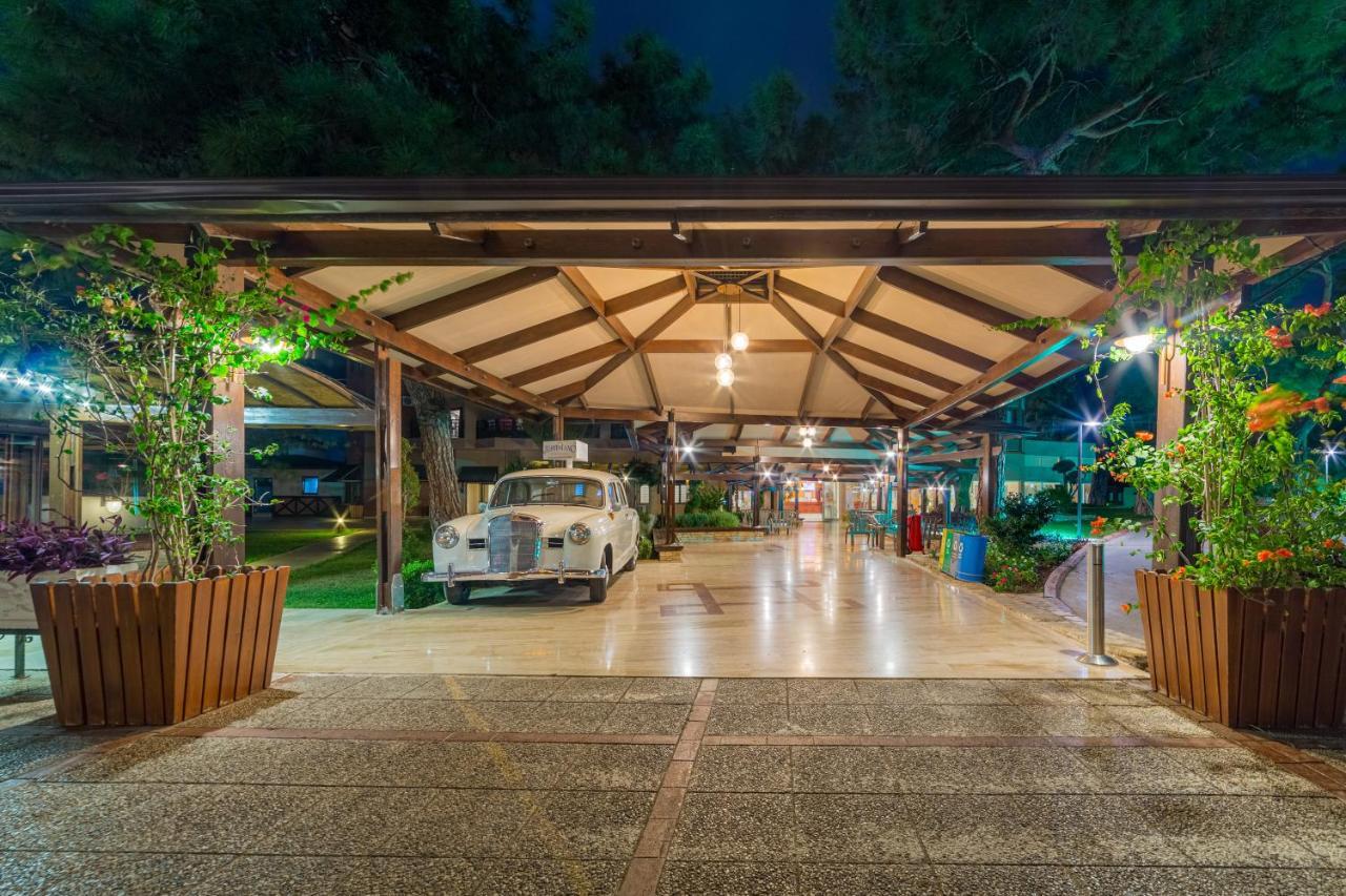 Justiniano Club Park Conti Курортний комплекс Окурджалар