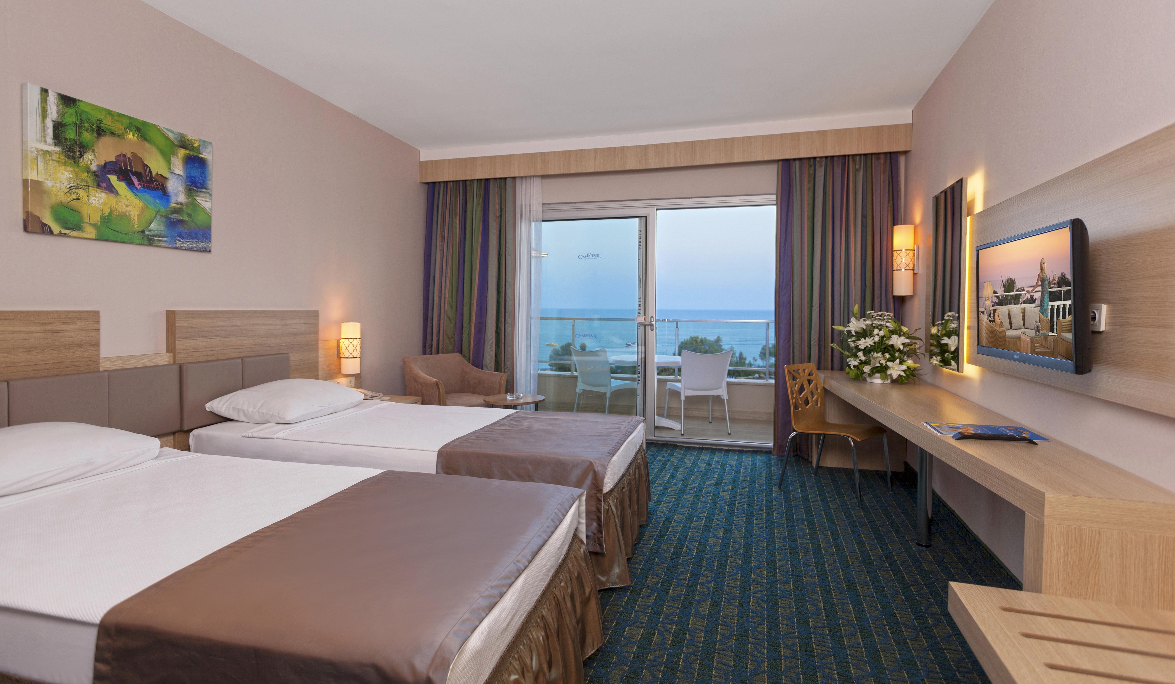 Justiniano Club Park Conti Курортний комплекс