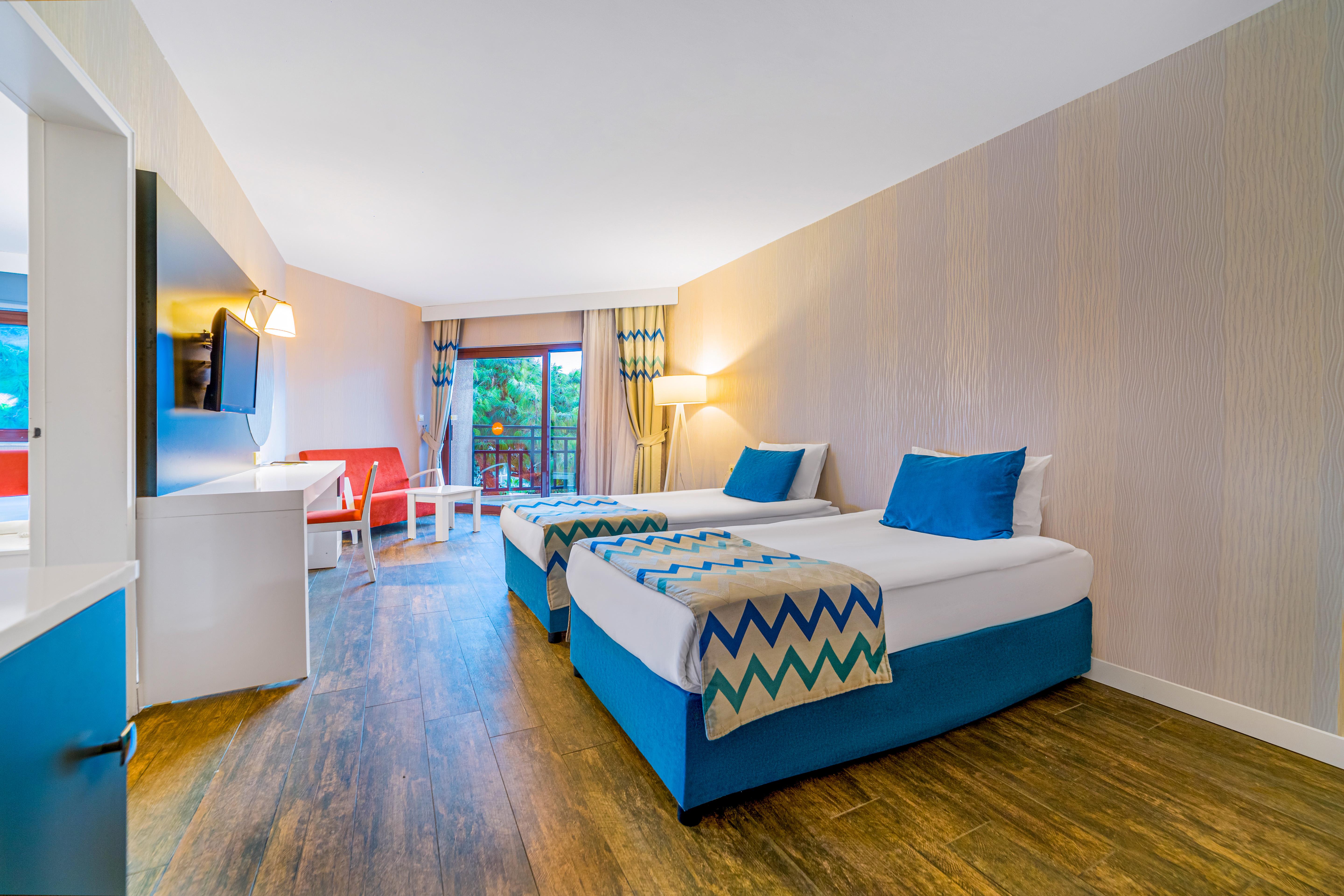 Justiniano Club Park Conti אוקורקאלאר